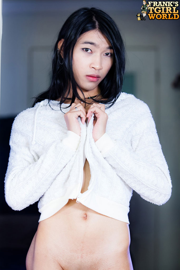 18 yo Ladyboy Kim’s Debut